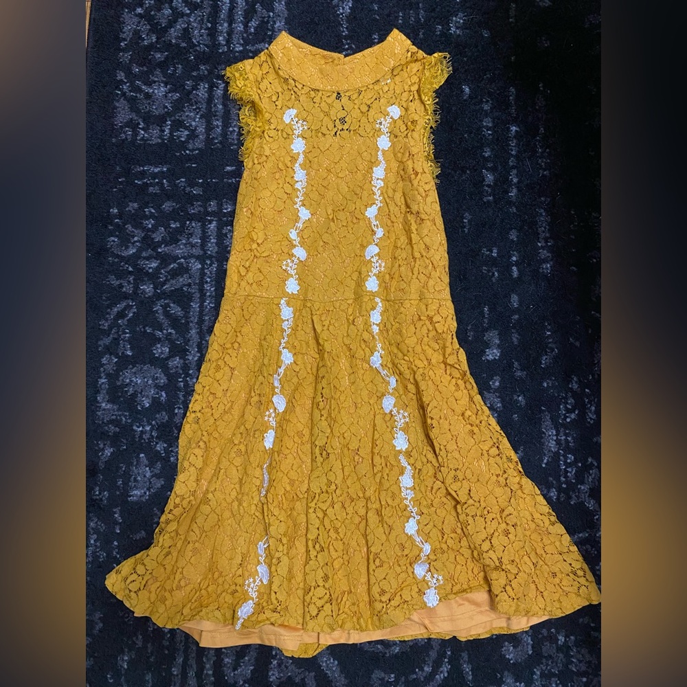 Francesca’s Miami Mustard Yellow Lace Midi Dress
